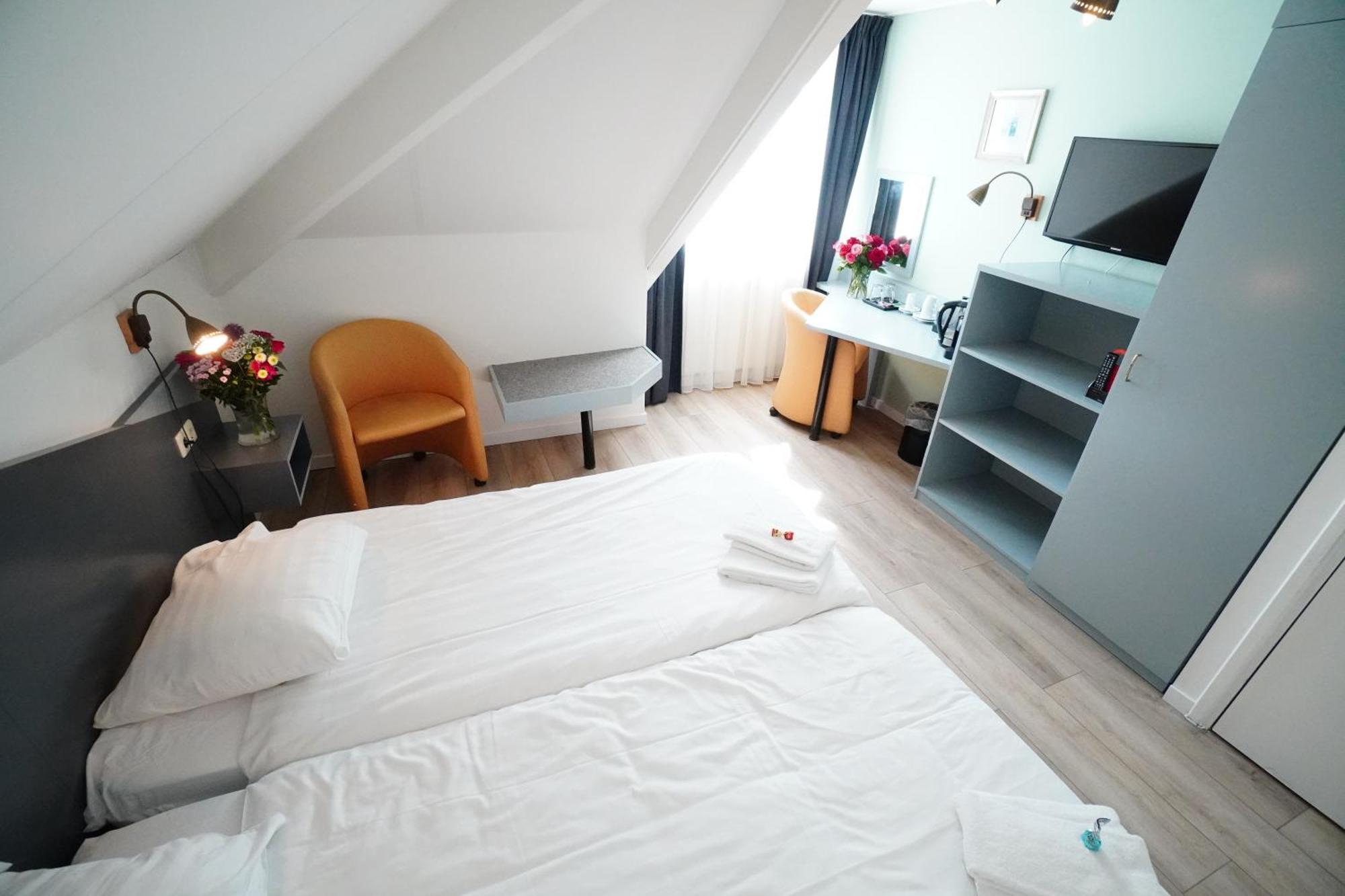 Hotel Den Burg - Digital Access Номер фото